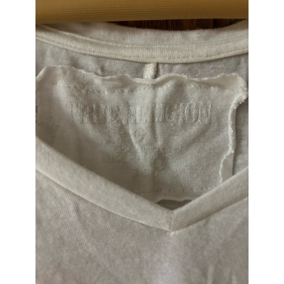 True Religion Long Sleeve tee Casual Loose Fit  V Neck - Picture 3 of 8